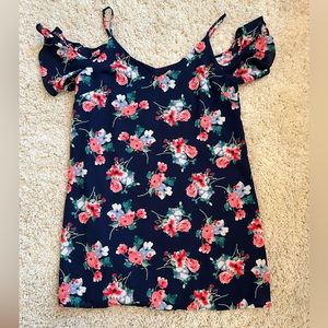 Beautiful short floral shift dress